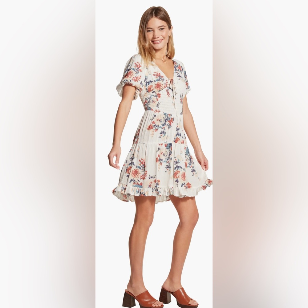 Floral Open Back Tiered Dress